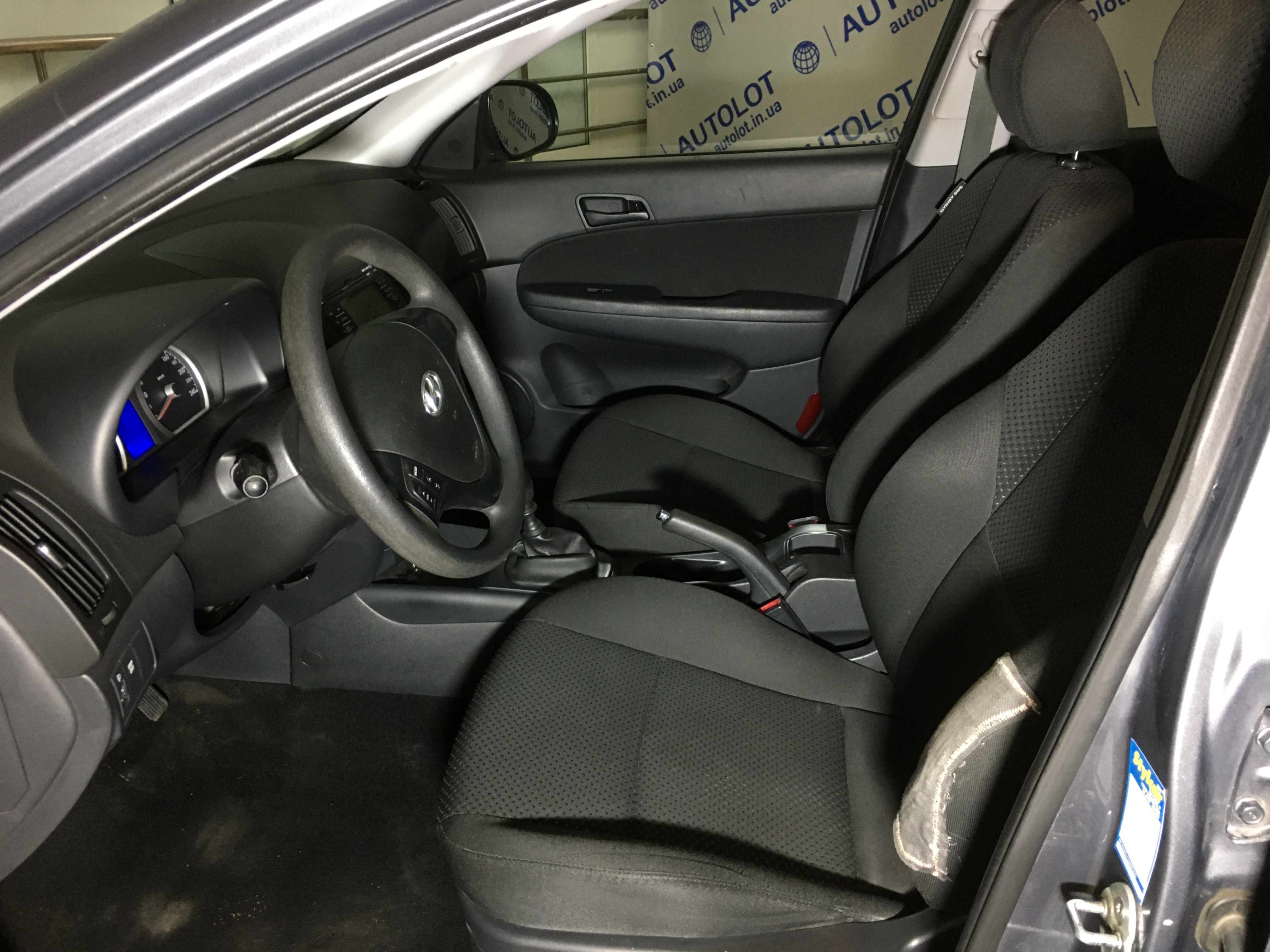 http://autocredit.com.ua/eurocars/uploads/6/04-04-20/86mspD_BKVjfH9iAy.jpeg
