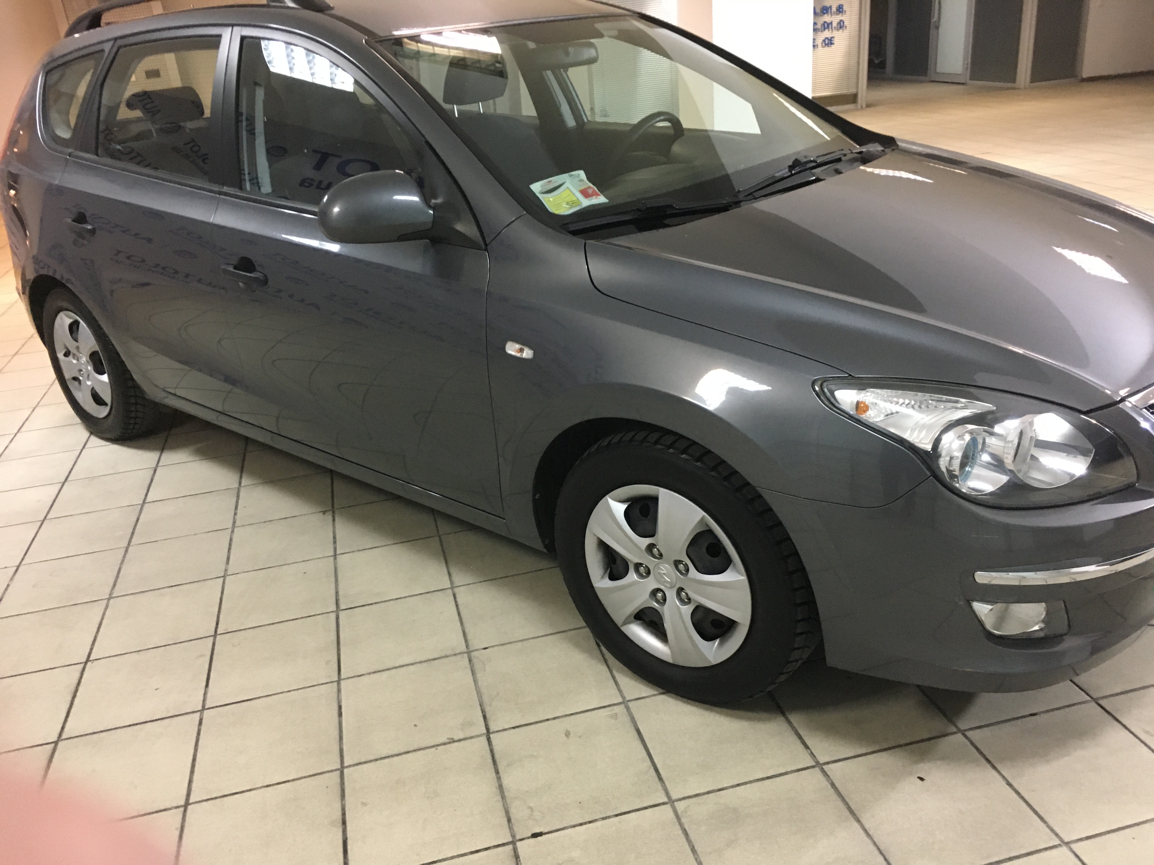 http://autocredit.com.ua/eurocars/uploads/6/04-04-20/lY9W00_wHUx6d2X7J.jpeg