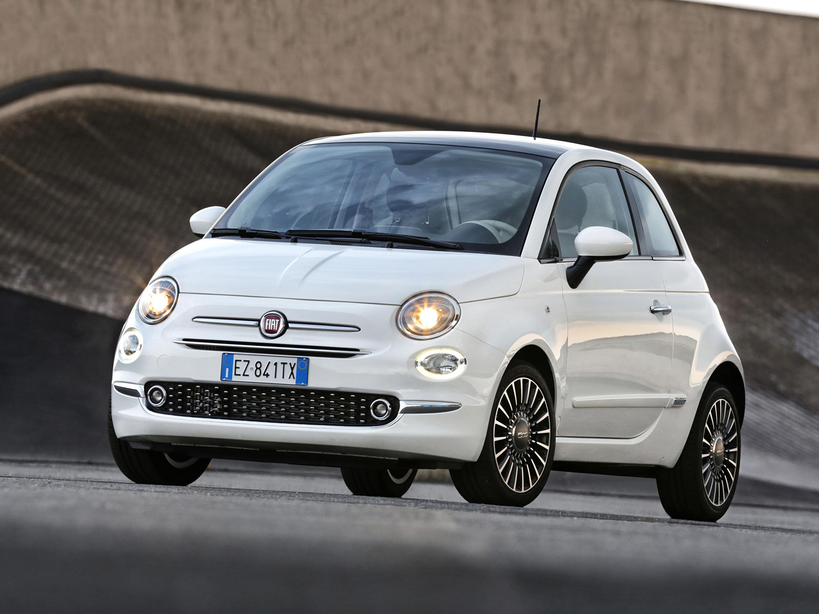 http://autocredit.com.ua/eurocars/uploads/7/09-09-20/0XJDQj_N20dZCfQVt.jpeg
